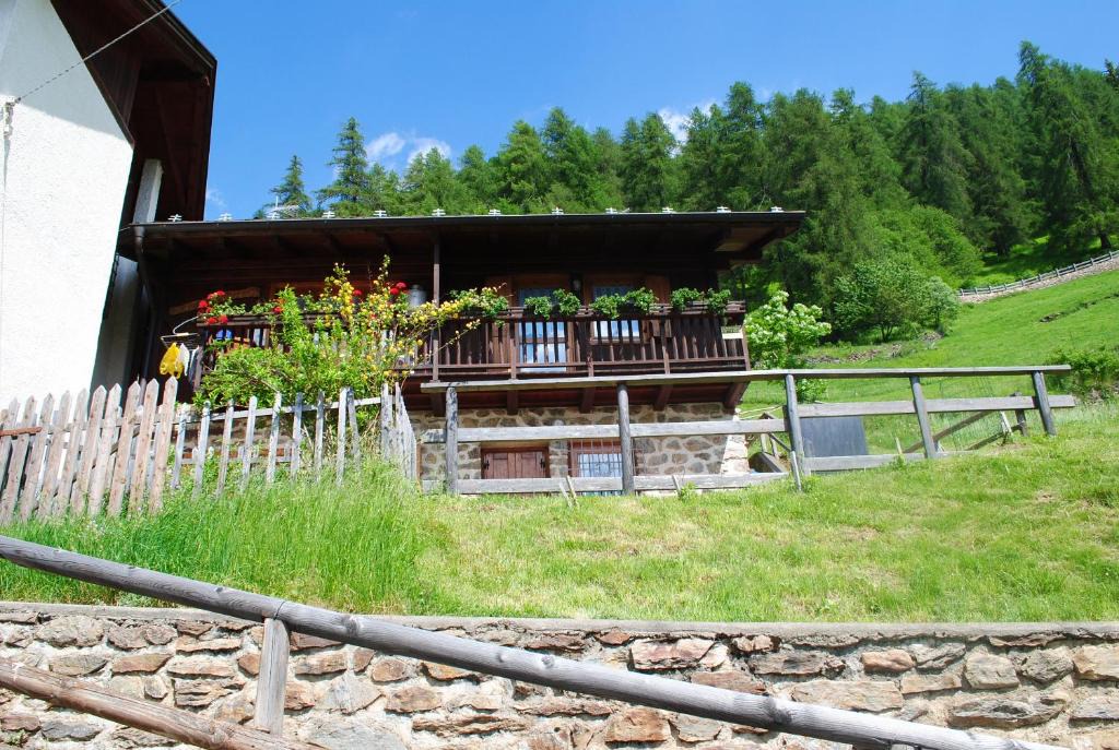 Rabbi Ski Chalet | Maset en Cavalar