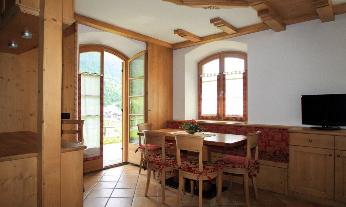 Almazzago Apartment | MASO MARGHERITA - LA CORT.