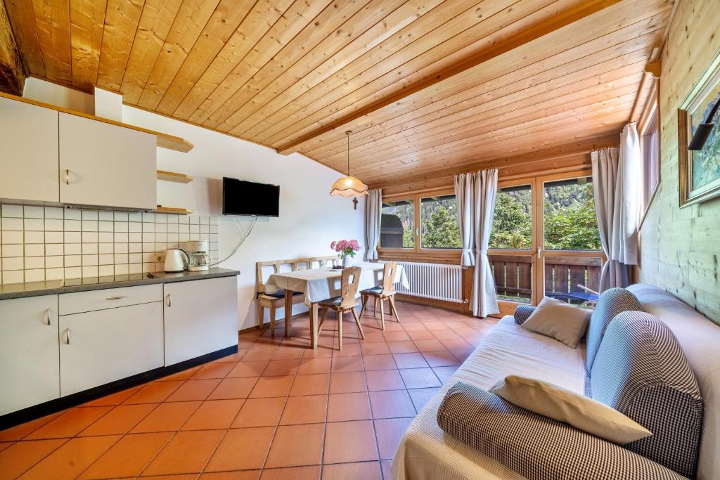 San Pancrazio Apartment | Mayrhof Apartment Ahorn