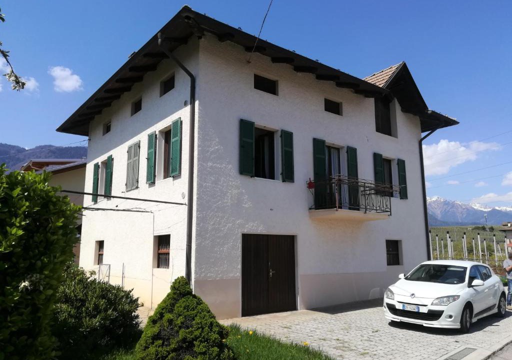 Tassullo Apartment | MELAX Apartment