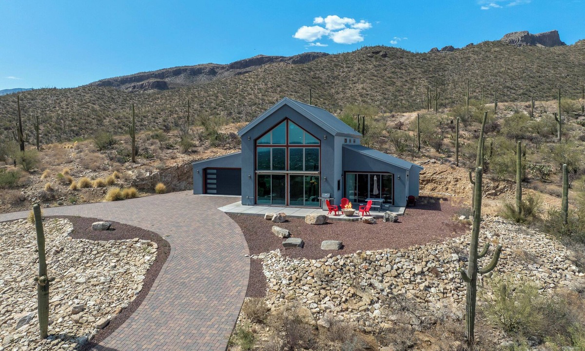 Tucson House | Million-Dollar Tucson Views - Desert Mountain Retreat. Golf + Hike + Bike.