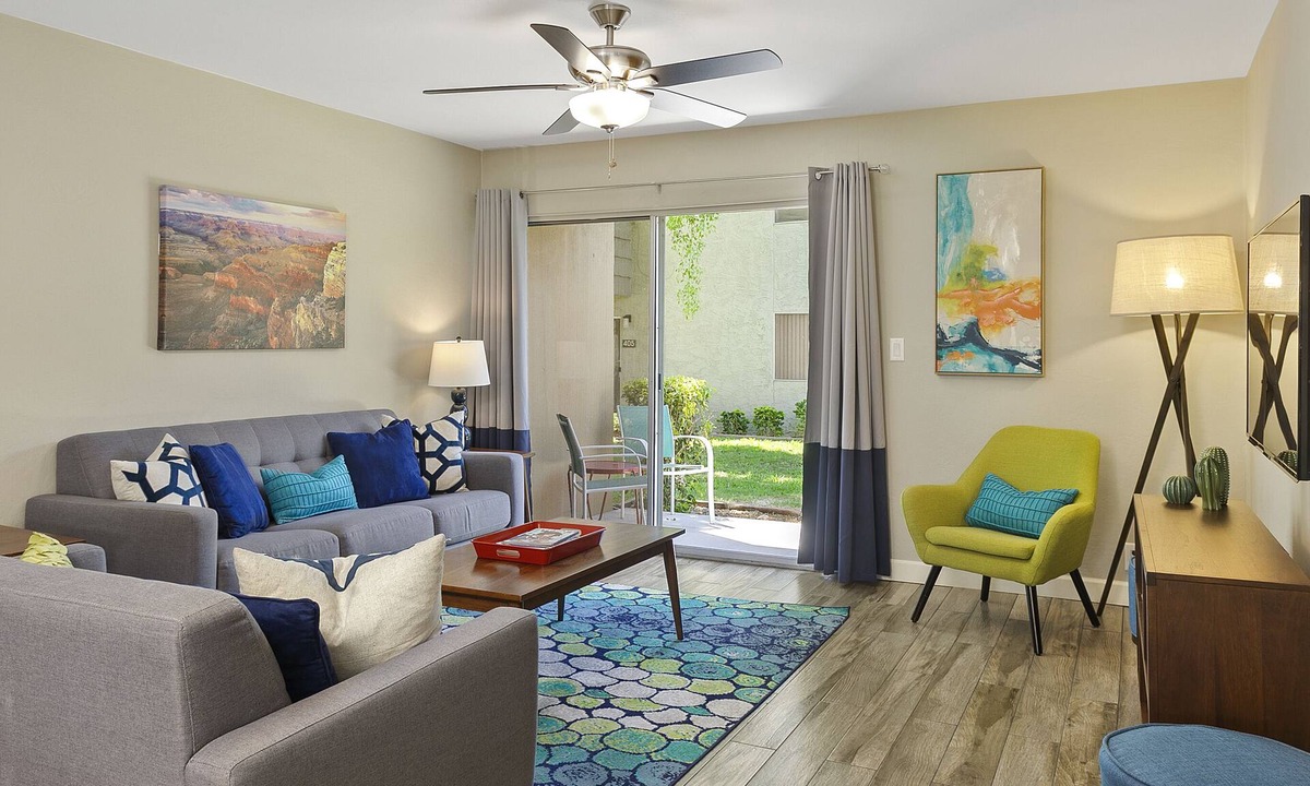 South Scottsdale Condo | Modern and Peaceful Single Level Condo in Old Town w/Heated Pool!