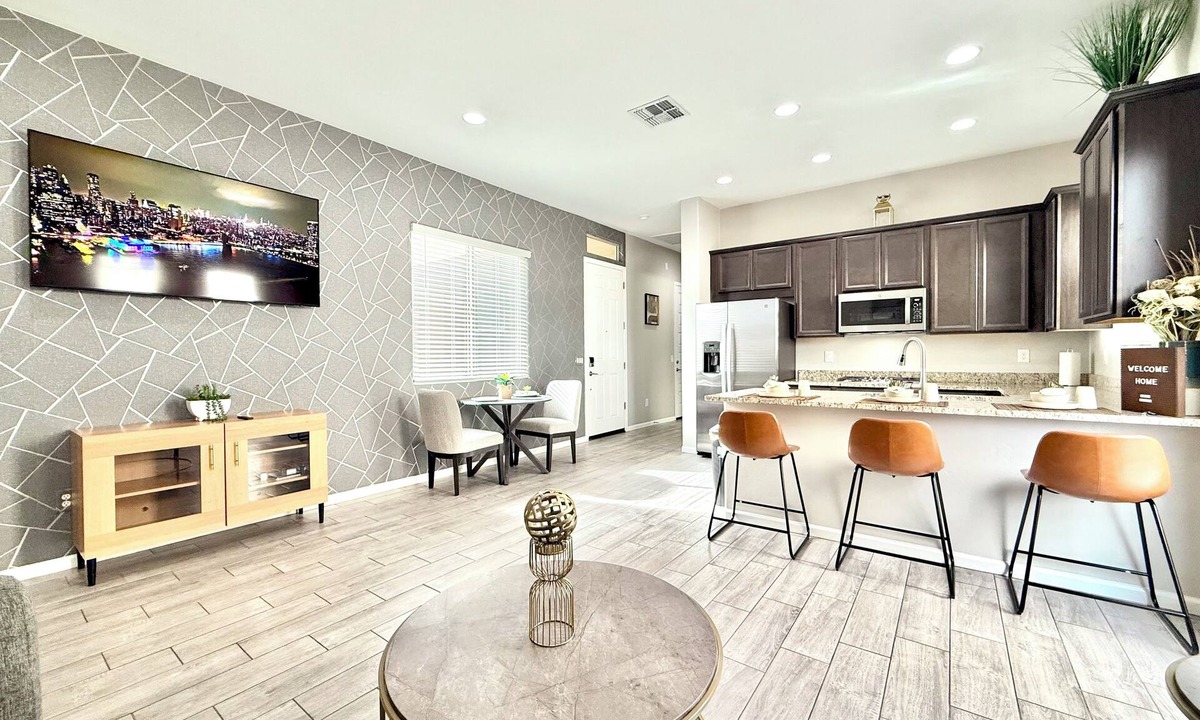 Tucson House | Modern Guest Suite in Tucson-Vail