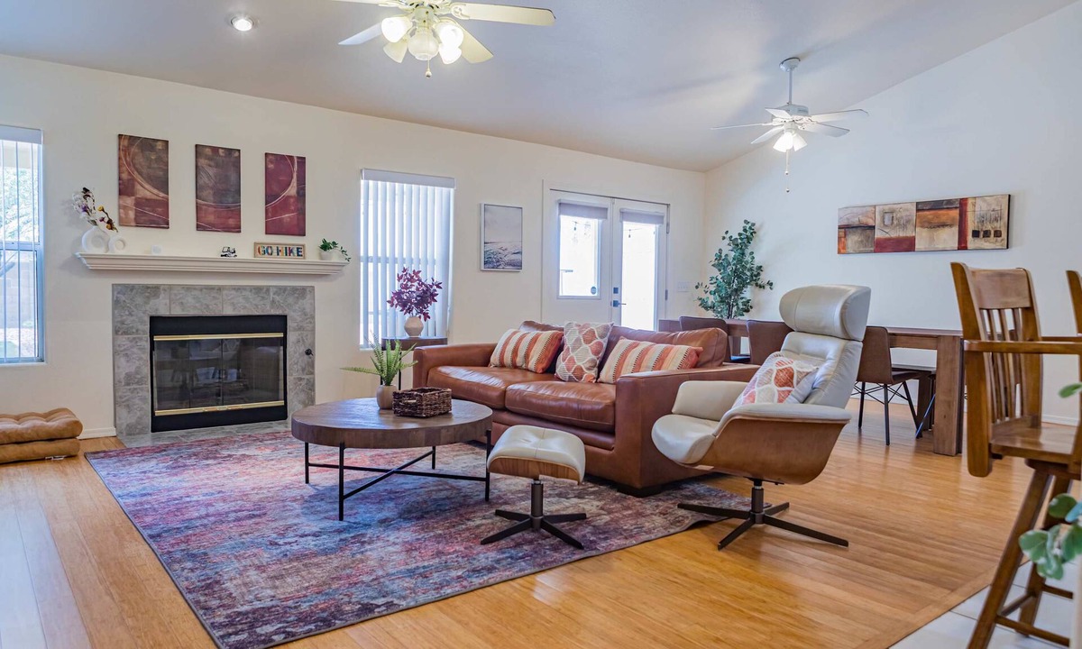 Chandler House | Modern House with Office, Cornhole, Near Freeways