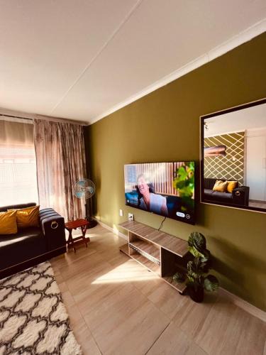 Newcastle Apartment | Mont Pelaan 48