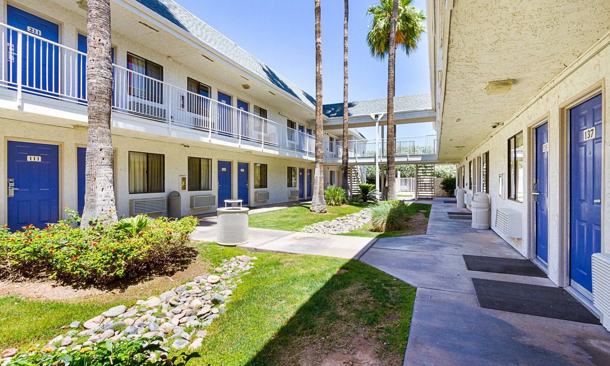 Mesa Hotel | Motel 6 Mesa, AZ - South