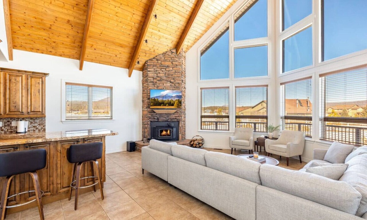 Baderville Cabin | Mountain Star Retreat w/Hot Tub and EV Charging
