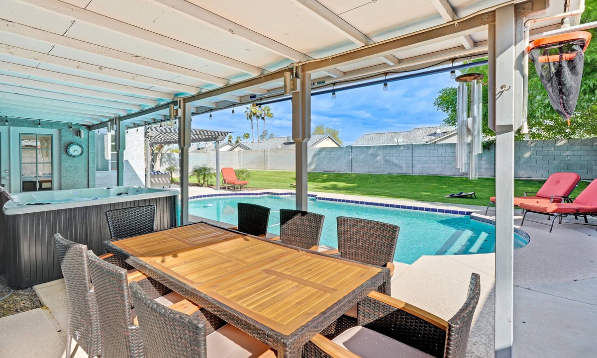 Peoria House | Near Spring Training! Peoria Gem w/Pool & Hot Tub