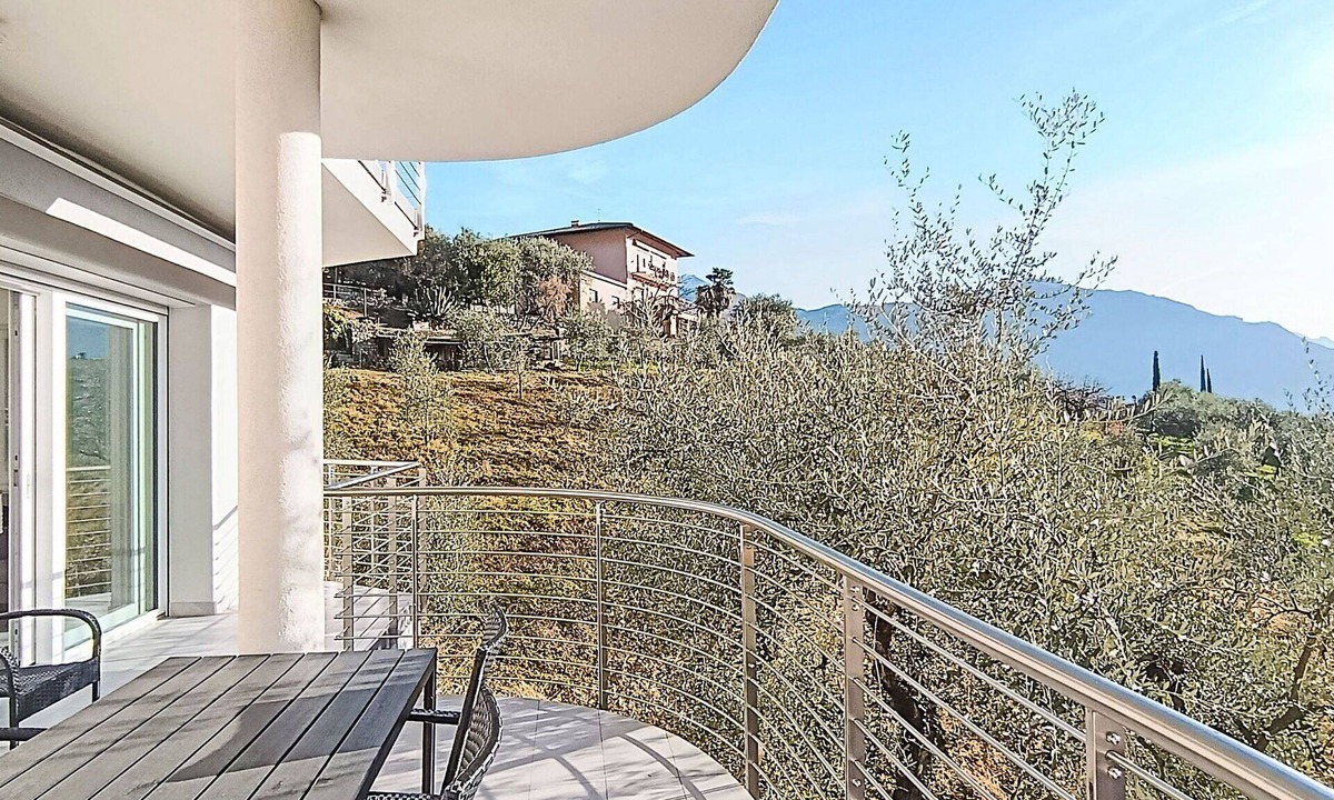 Cologna Apartment | Nice apartment for 5 guests with WIFI, TV, patio and panoramic view