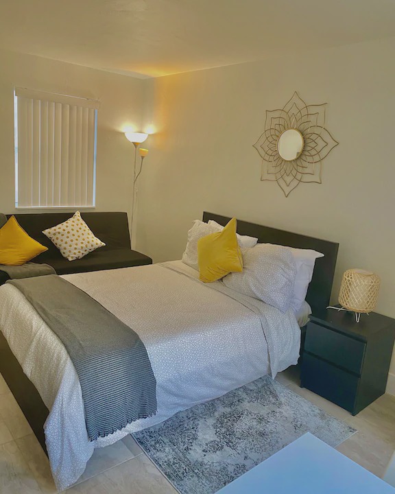 Royal Poinciana Apartment | Oasis at Hollywood - Sleeps 4 Unit 5