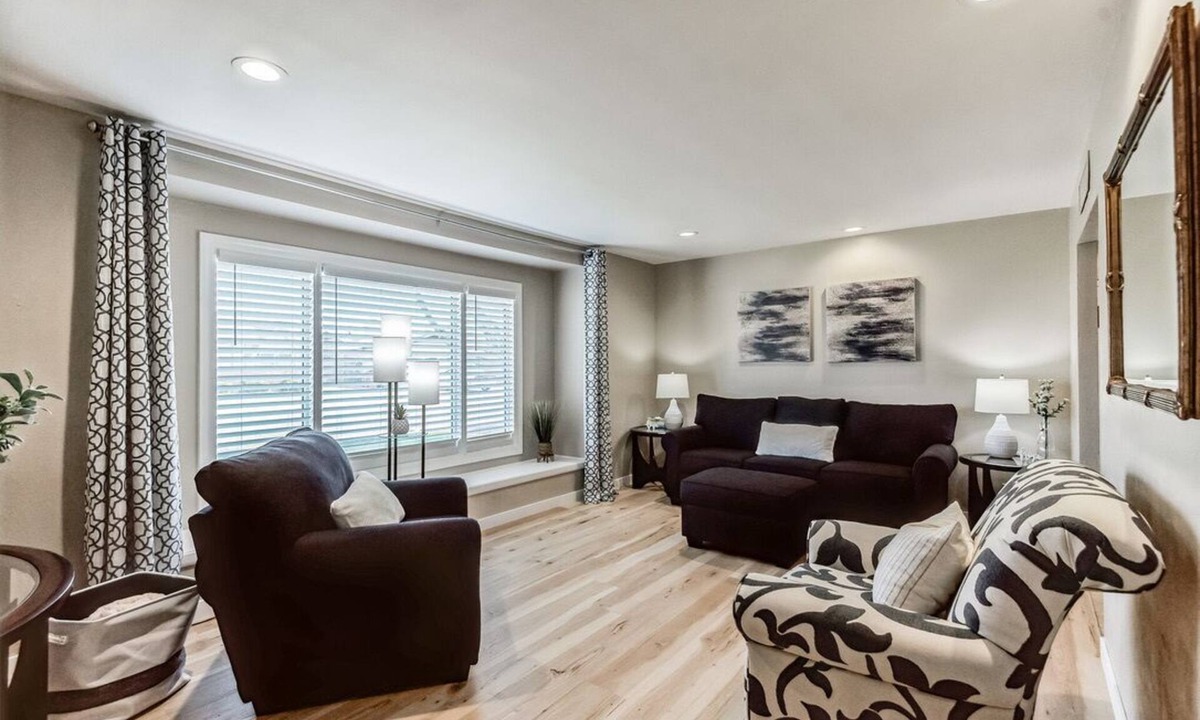 Village Grove House | Old Town Scottsdale Private Spa 3BR/3BA Retreat w/2 Master Suites