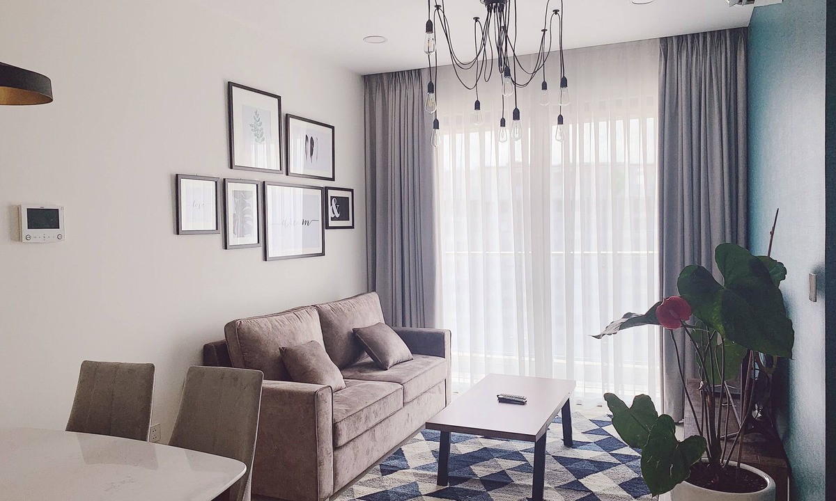 Bach Dang Riverside Condo | “On Top” view, Ho Chi Minh city, Millennium @2BR @ free s/pool, gym!
