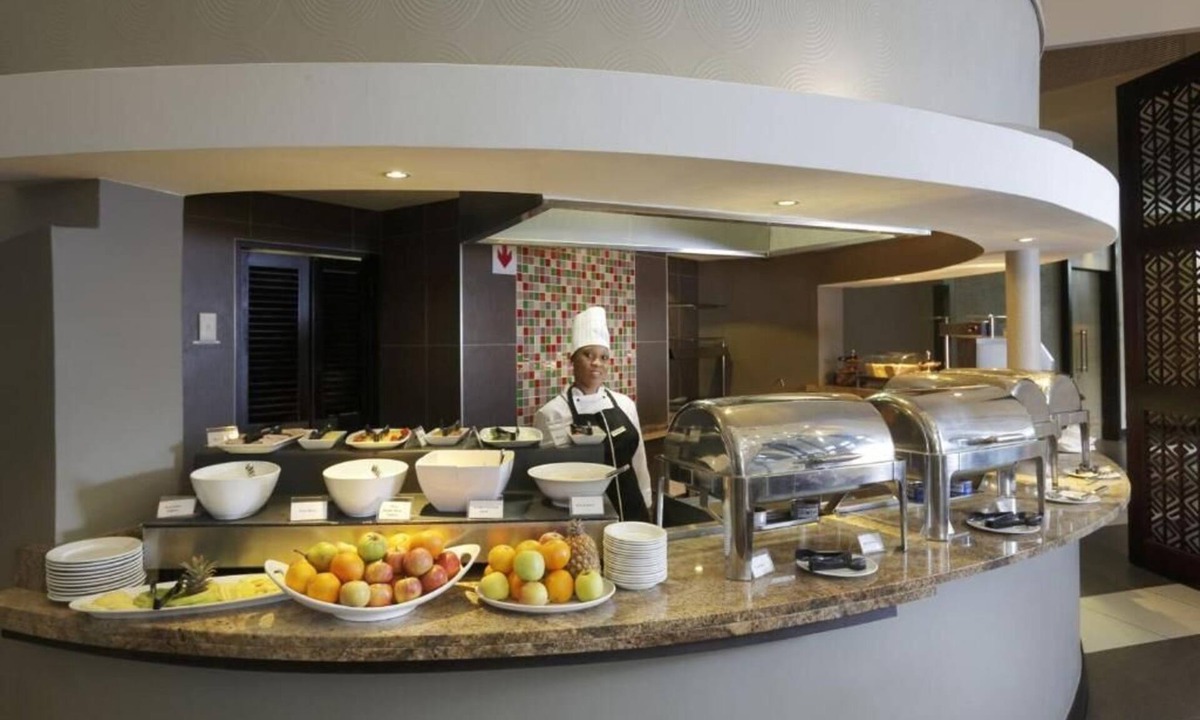 Empangeni Hotel | Peermont Metcourt Hotel at Umfolozi