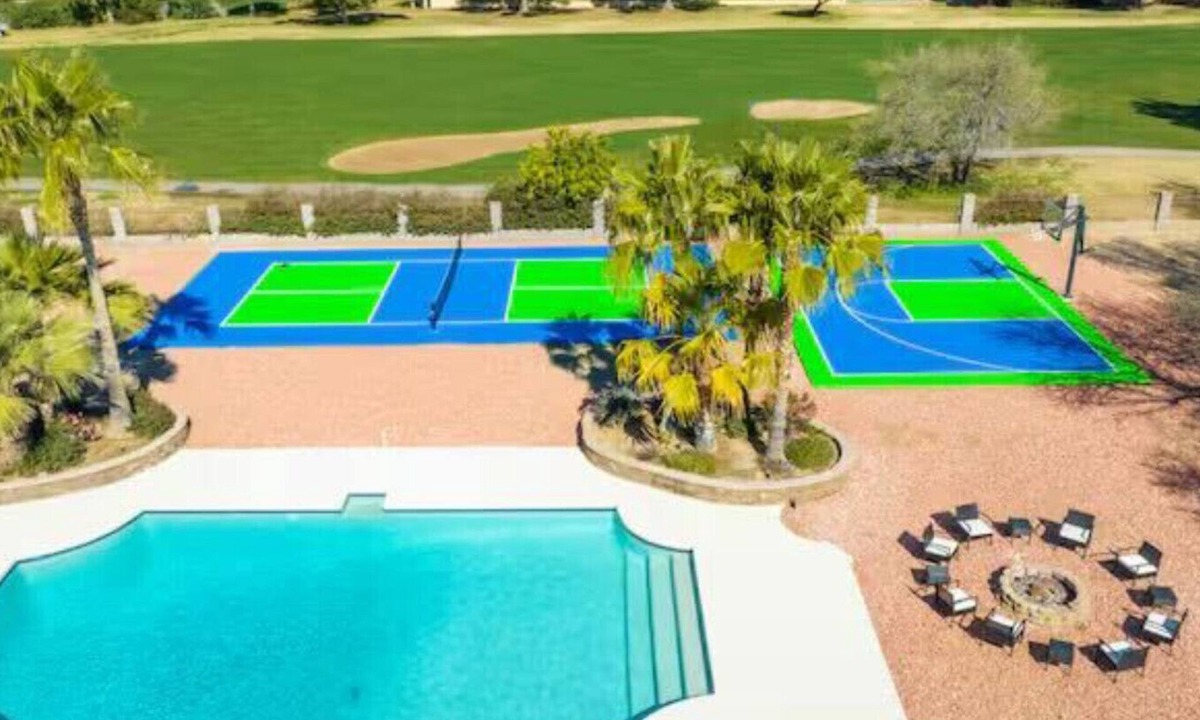 Paradise Valley Village House | Pickleball | Basketball | Game Room | Golf Course