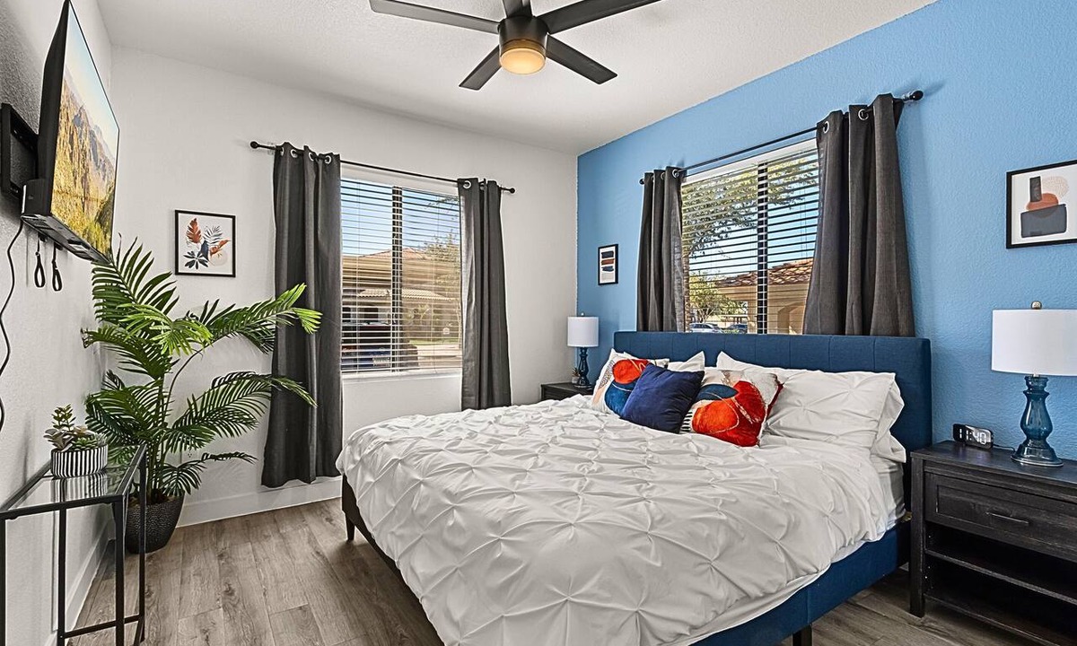 Tempe Condo | Pool, Gym & King Beds | Relaxing ASU Stay