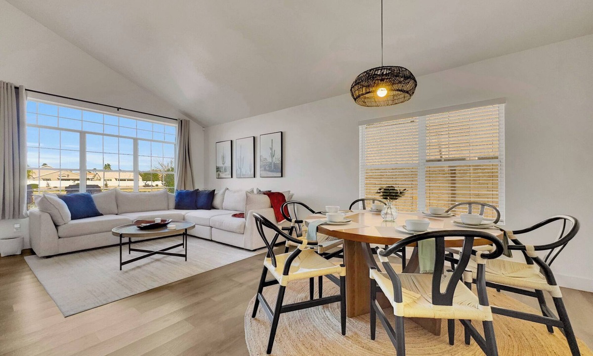 Sunland Village House | Pool Home. Sleeps 11. Super Mesa Location!