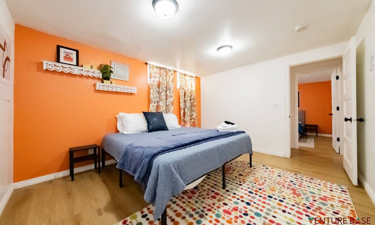 Kanab House | Private Basement | Venture Base Hotel | Hot Tub