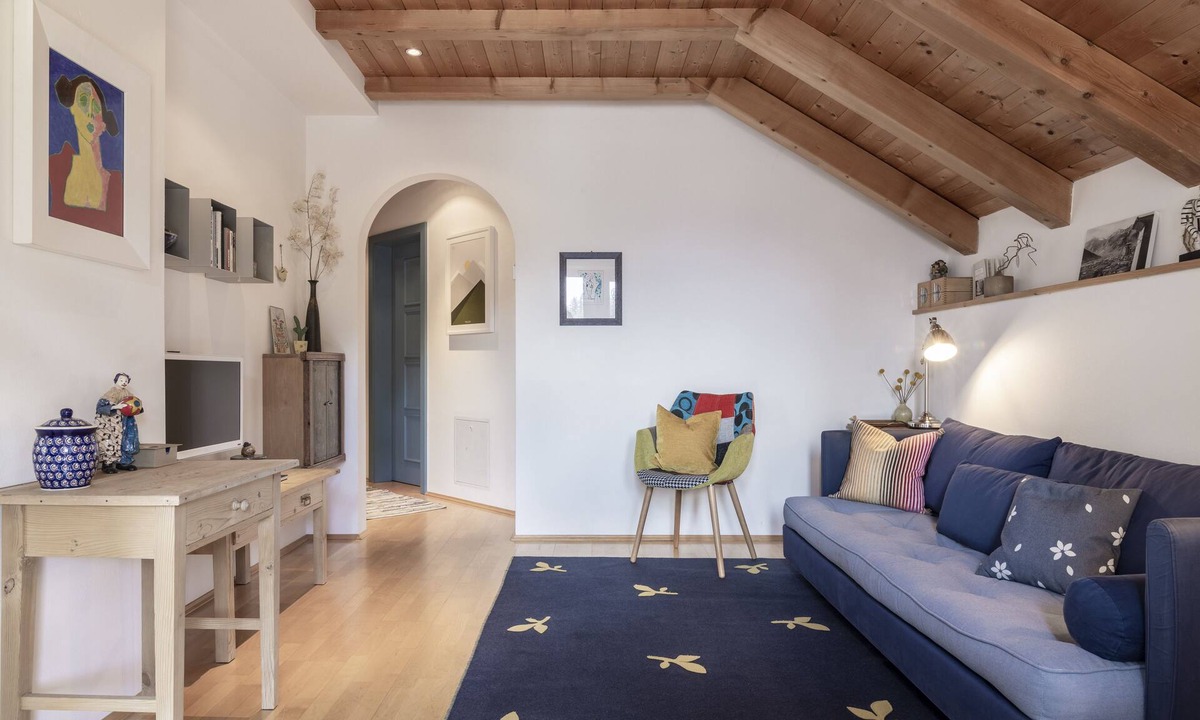 Avelengo Apartment | Quiet, sunny location with a wonderful view of Merano and the surrounding area.