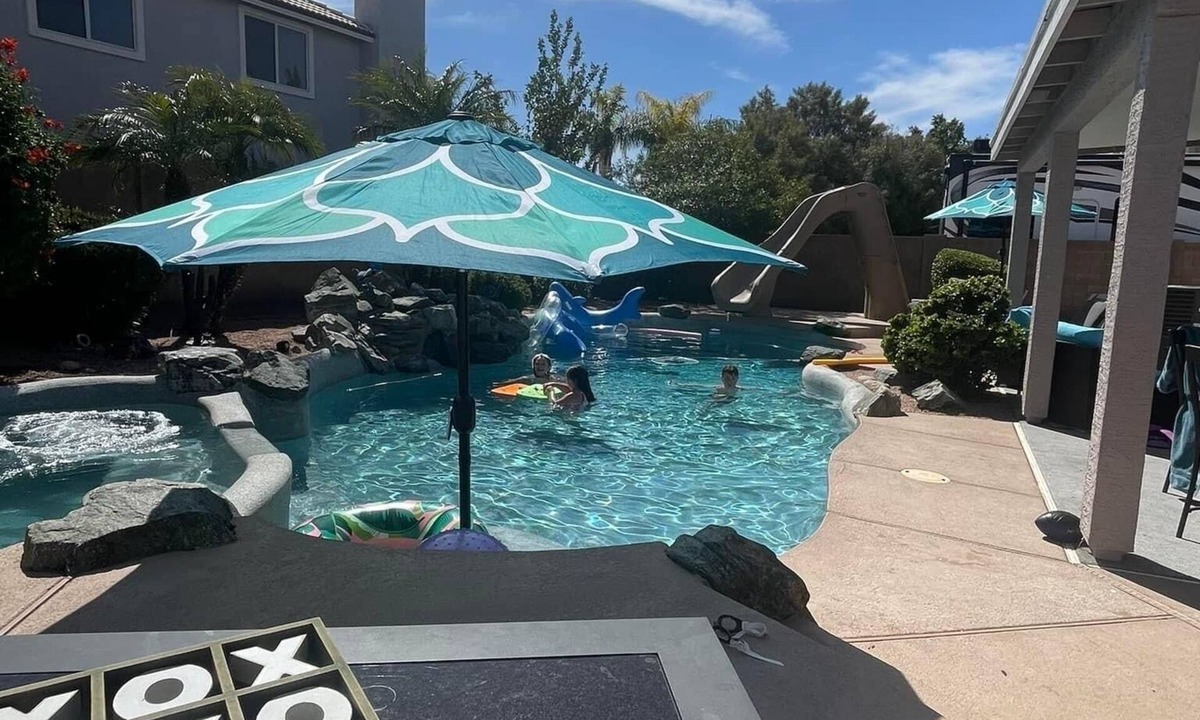 Villa Royale III House | Renovated WATERSLIDE private Heated pool with Spa Golf Course on-call service