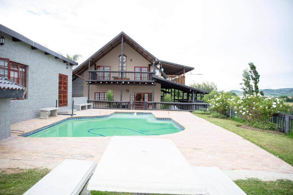 Okhahlamba House | Riverbend Berg Lodge