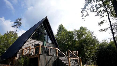 Dobson Ski Chalet | Romantic Escapes in this Stunning A-Frame in North Carolina with Access to a Private Hot Tub and Fire Pit