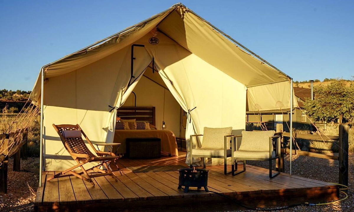 Kanab RV Rental | Romantic Safari Tent Glamping in Kanab, Utah: Unforgettable Getaway for Two