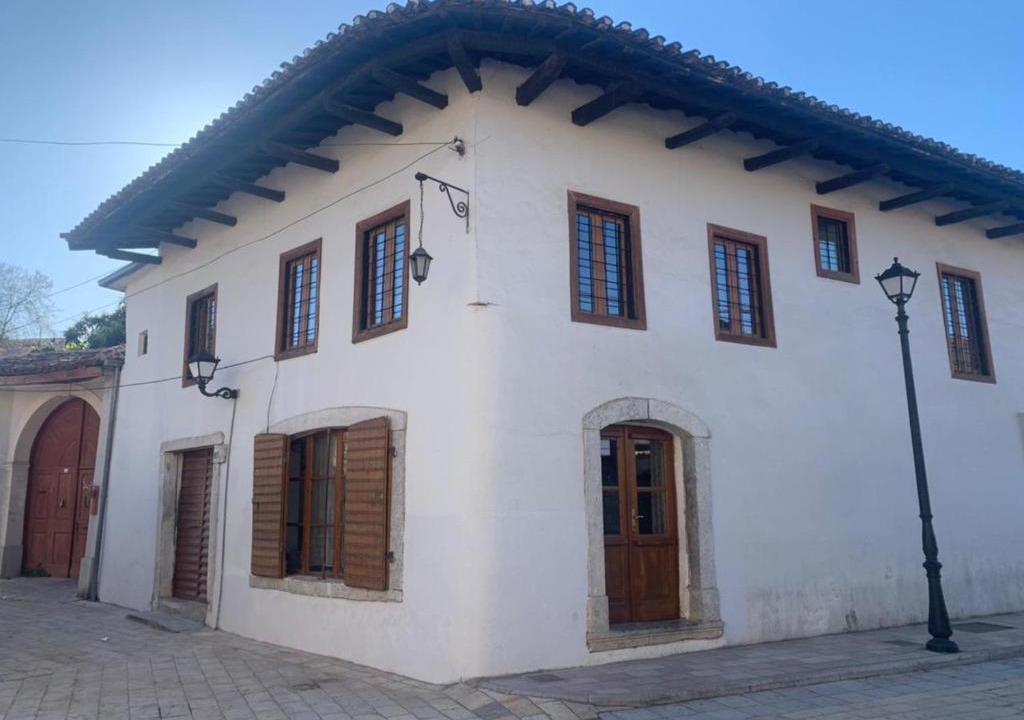 Shkoder House | Rooms for Rent