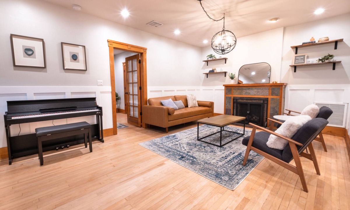 Roosevelt House | 🌵Roosevelt Historic Craftsman🌵Heated Pool/Spa⭐BBQ⭐Firepit⭐Downtown PHX⭐Modern⭐