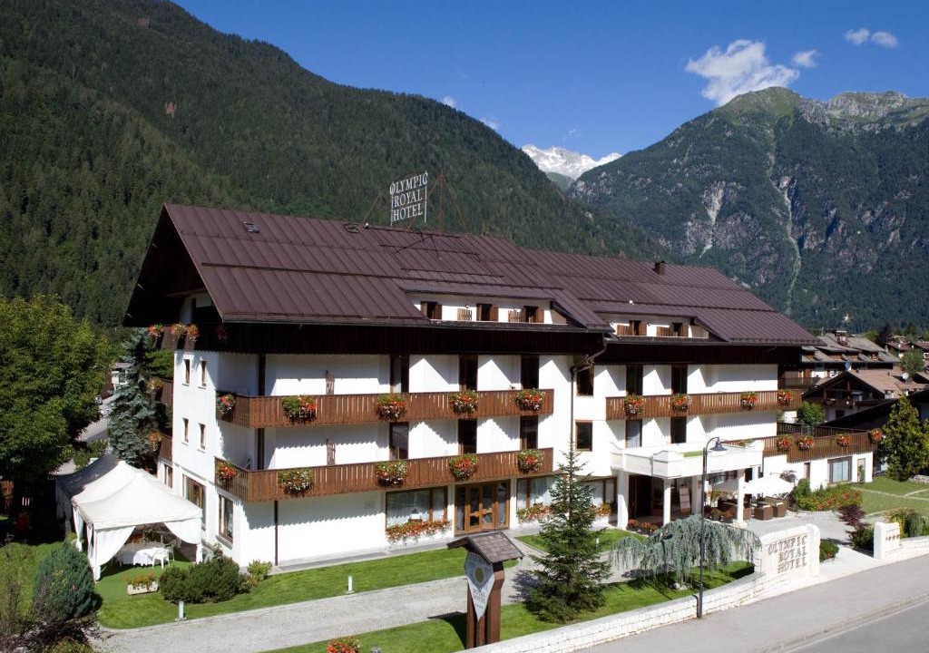 Giustino Hotel | Royal Olympic Hotel