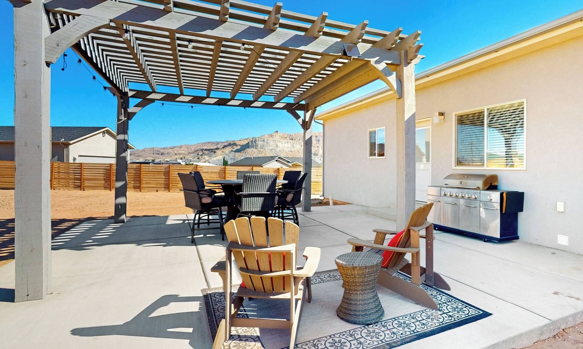 Big Water House | Scenic Home w/Yard in Big Water, Dogs Welcome!