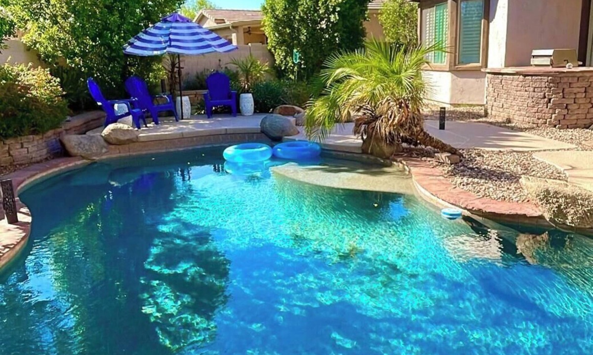 Chandler House | 🌴☀️SChandler 1-Story 4Bdrm, Pool 🏊‍♂️ Game-room 🏓 For Digital NoMads and Families