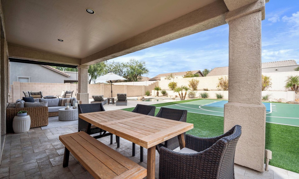 North Scottsdale House | Scottsdale Getaway- Luxury Home, 5-Star Location, Golf, Shop, Hike, Restaurants