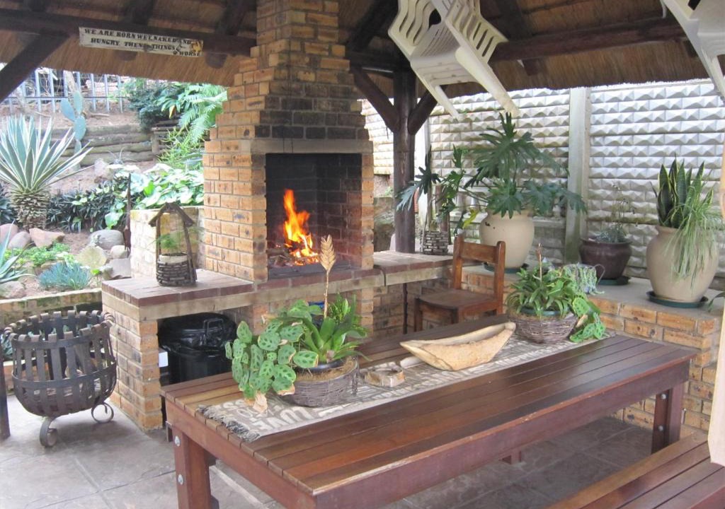 Westbrook Apartment | See Rus Self catering unit in Westbrook KZN Private Neat and Cosy