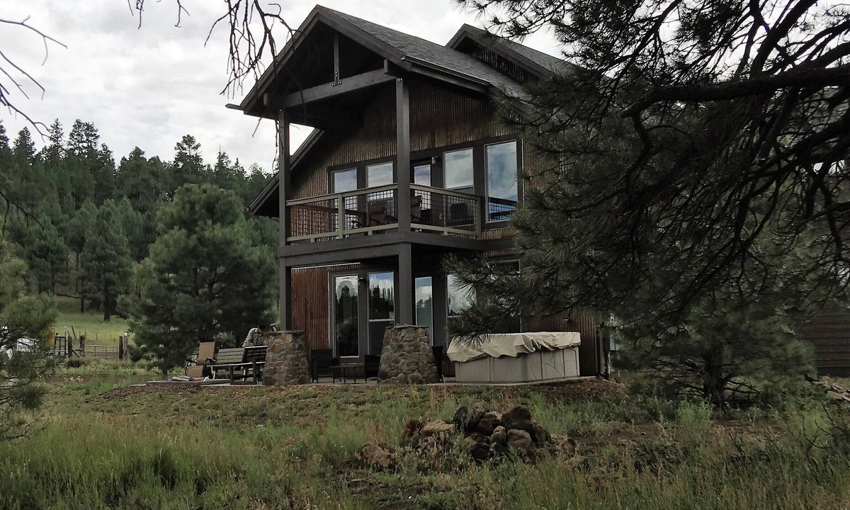 Fort Valley House | Snowbowl Guest Loft..Best views and as close to the Ski Area and Grand Canyon.