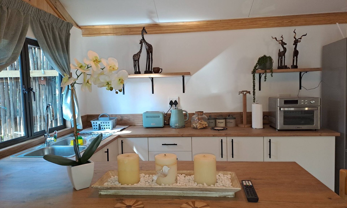 Kloof Cabin | SOH Simple Accomodation - Chic Cabin in Kloof