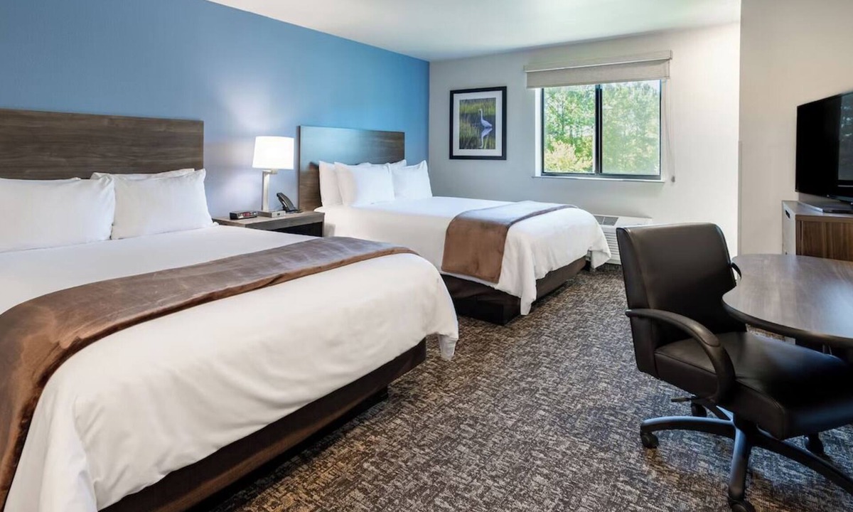 Sundance Hotel | Stay Comfortably in Buckeye with In-room Kitchen and Easy Access to Phoenix
