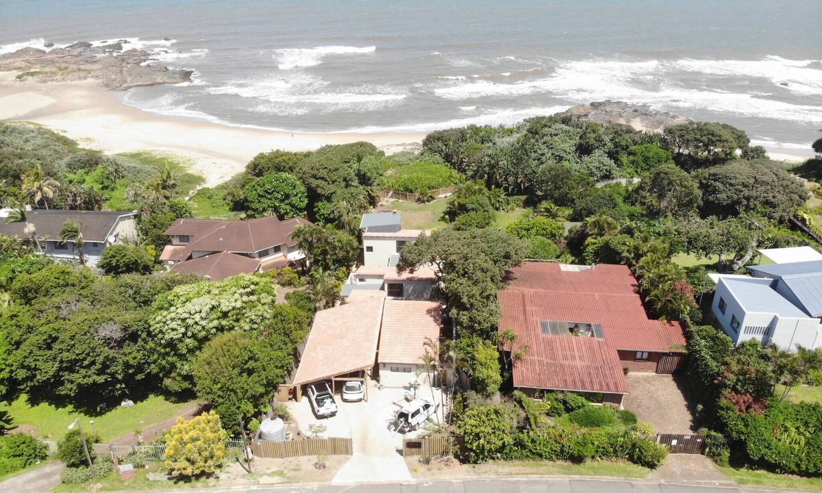 Port Edward House | Sting-ray Cottage - Staynest Guesthouse