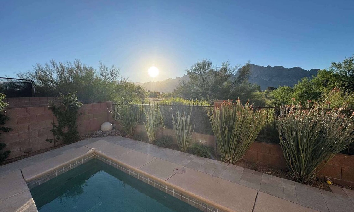 Oro Valley House | Summer Rain Retreat | Pool & Catalina Views