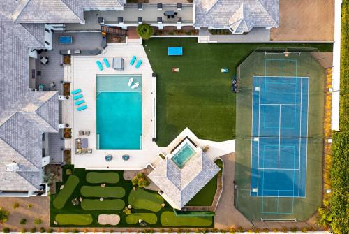 Arcadia Manors Villa | Summer Villa Getaway, Resort Life, Pickleball, Pool, Golf