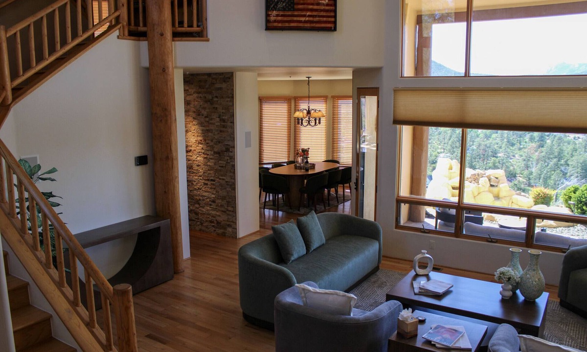Prescott Ski Chalet | Summit Chateau Prescott Cabin Rentals