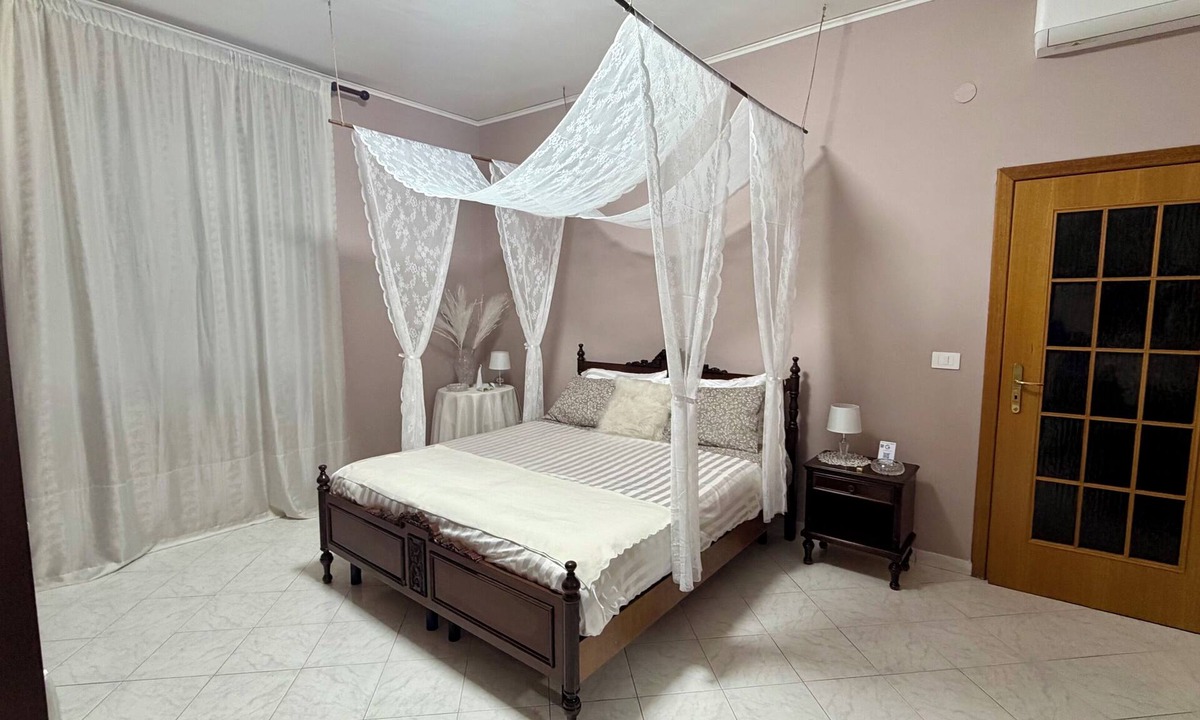 Nocera Inferiore Apartment | Susanna's House, a carefree stay a stone's throw from downtown