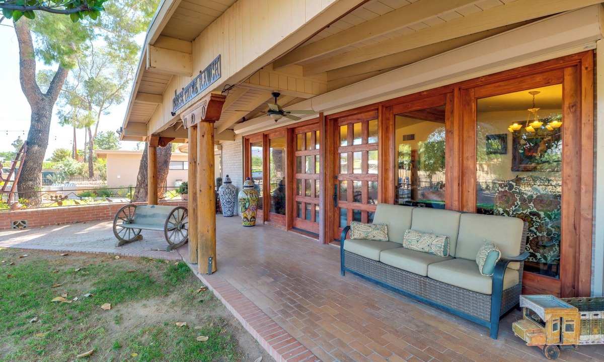 Tucson House | Swim Spa Access & Outdoor Kitchen! Tucson Home