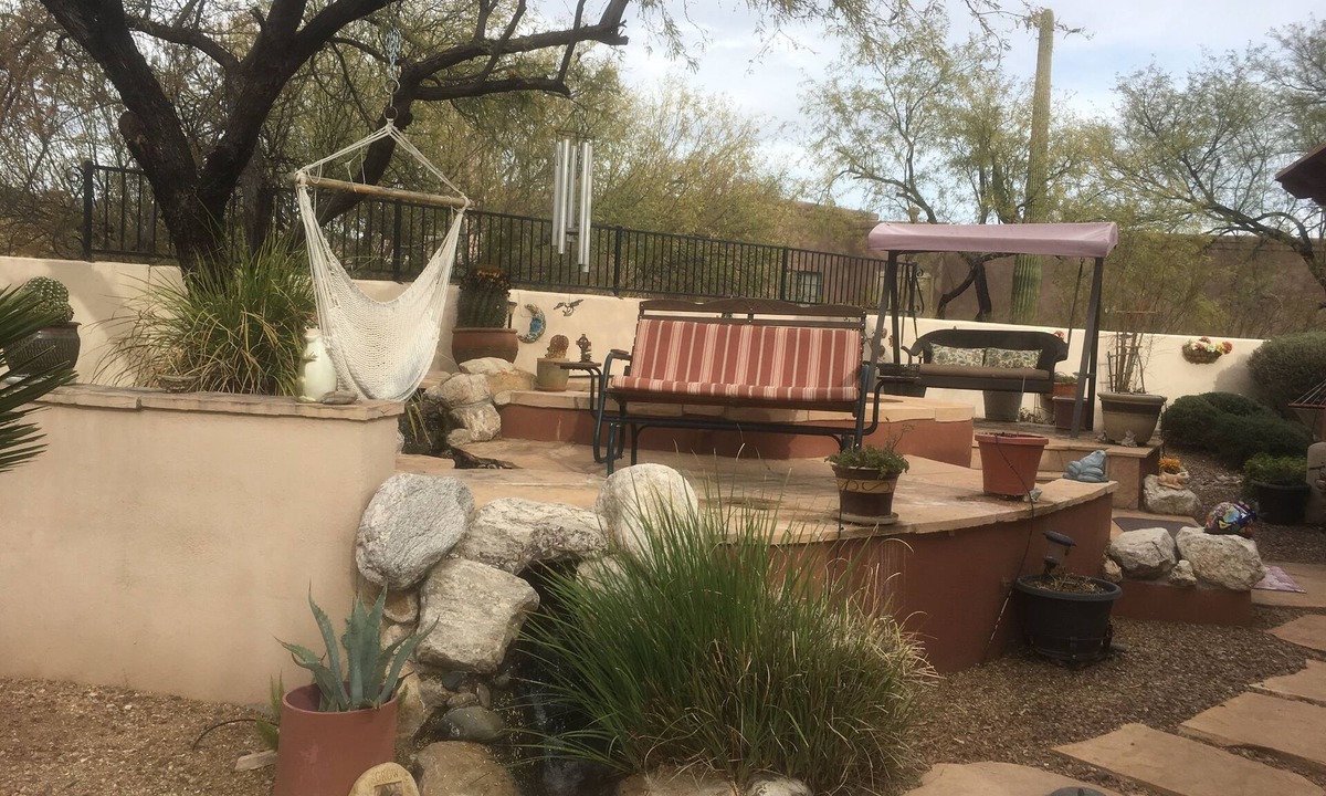 Tanque Verde House | Tanque Verde home/resort nestled on a quiet cul de sac in the rural northeast