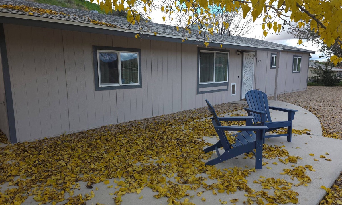 Globe House | Terrific 3-bedroom house with AC in charming Globe