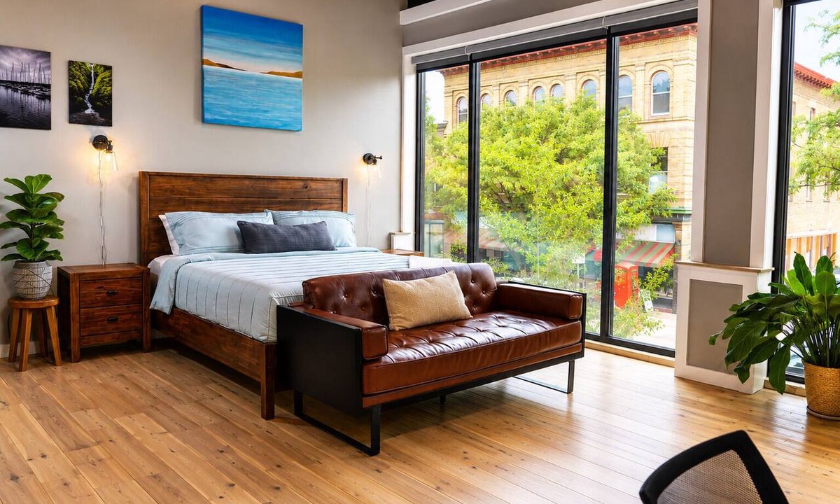 Watkins Glen Hotel | The Benjamin Hotel