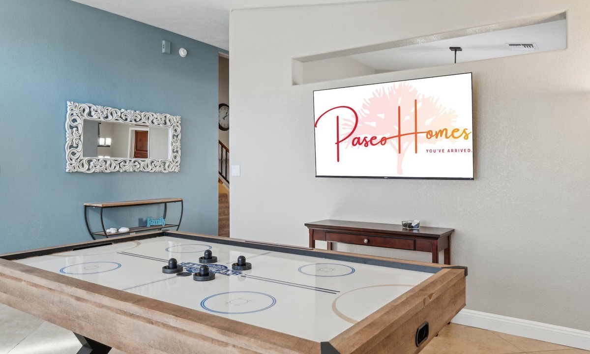 Deer Valley House | The Fritz | Pool + Theater + Games | Sleeps 14