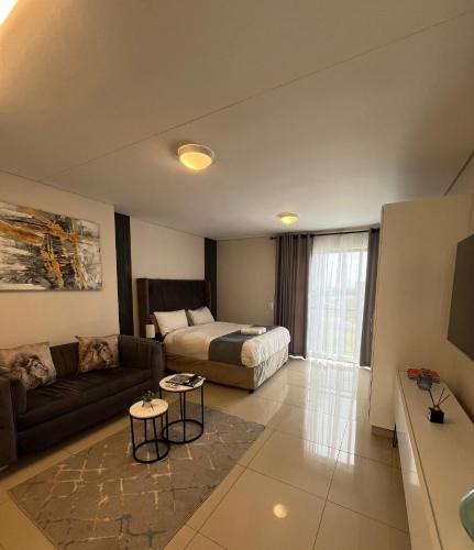 Umhlanga Apartment | The Millennial Grand