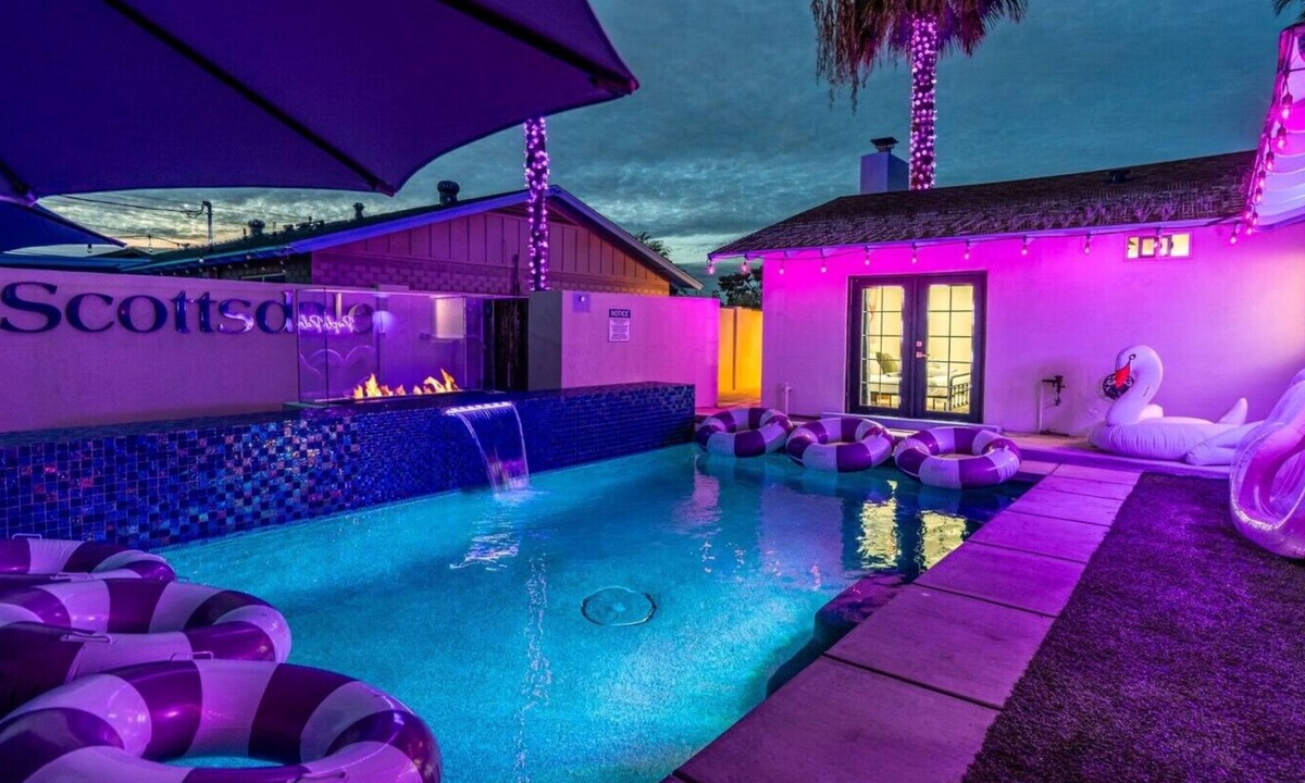 Scottsdale Estates Seven House | The Purple Palm: 88° Heated Pool Purple Light Show