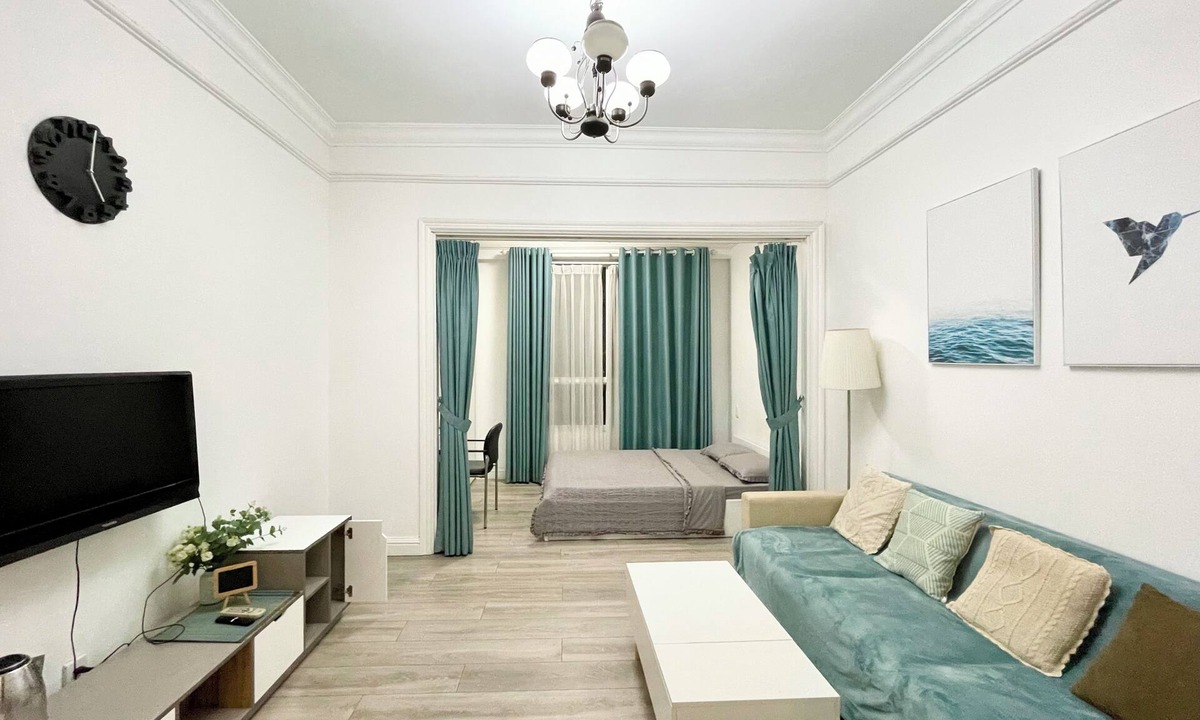 Hang Xanh House | The Soulmate Studio - central location, free rooftop pool