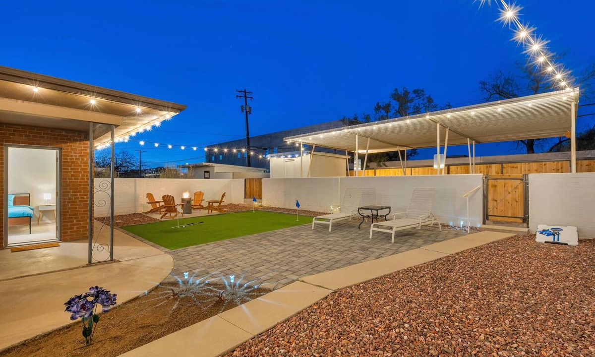 Rincon Heights House | The Swing by Velo